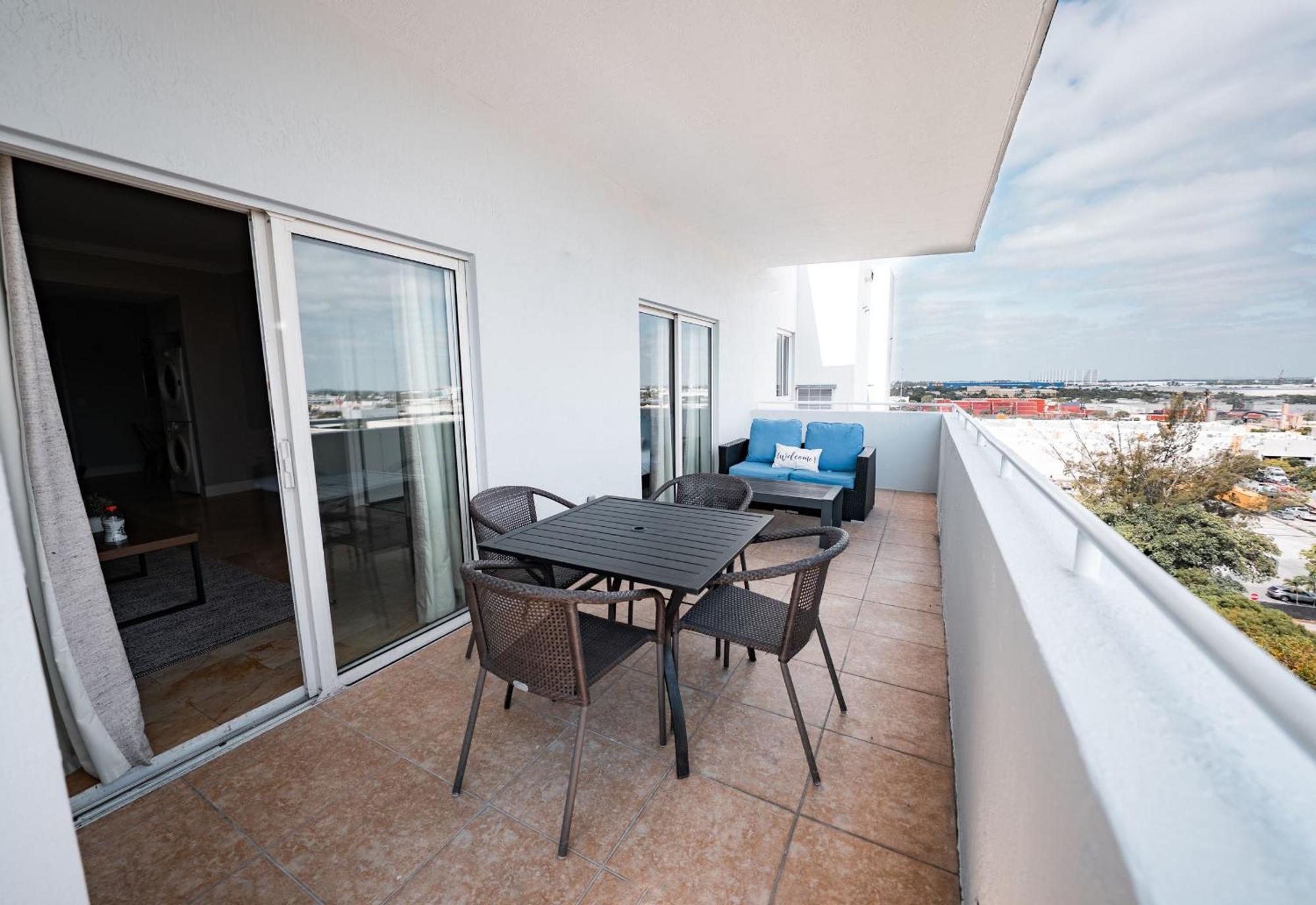 Nuvo Suites Hotel - Miami Doral Sweetwater Dış mekan fotoğraf